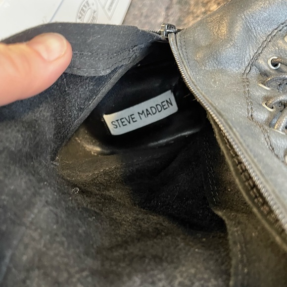 Steve Madden boots - Picture 2 of 3